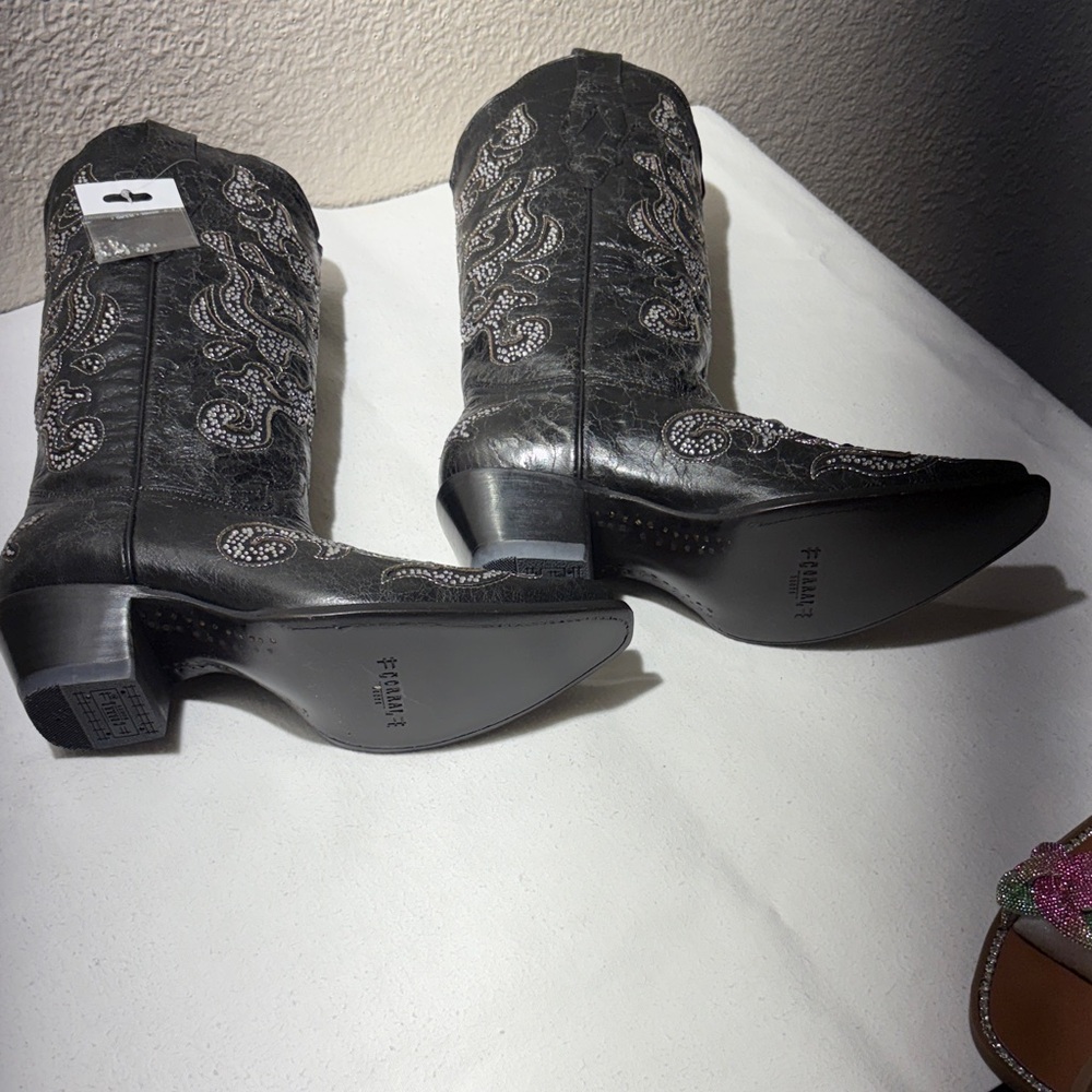 Corral Boots Black Embellished Mid Calf Western Boots - Women's - Picture 4 of 6